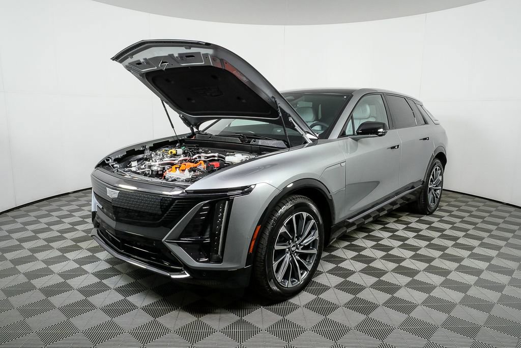 New 2026 Cadillac Lyriq Sport image 33