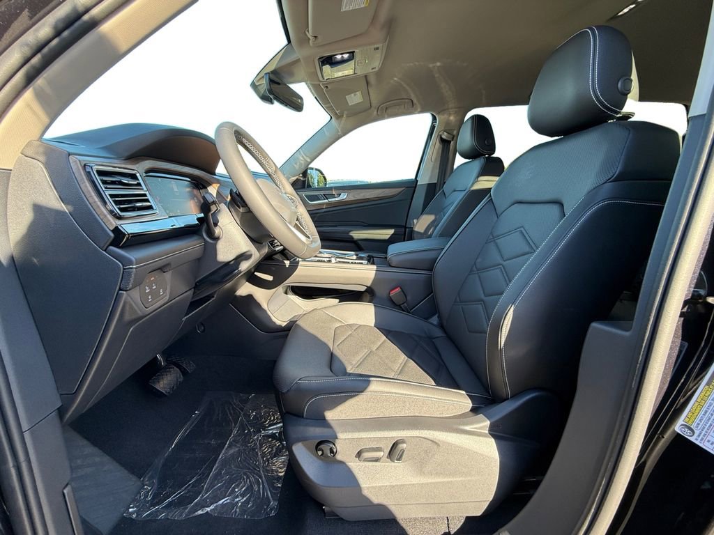 New 2026 Volkswagen Atlas SE image 9