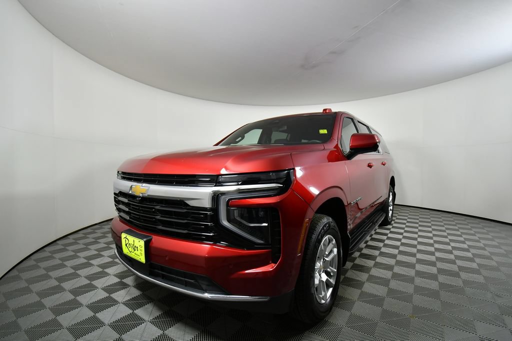 Used 2025 Chevrolet Suburban LS w/ Max Trailering Package AWD/4WD image 6