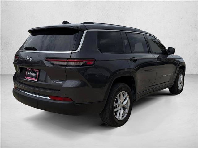 Used 2023 Jeep Grand Cherokee L Laredo RWD image 5