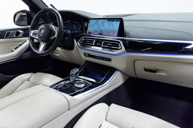 Certified 2022 BMW X5 M50i w/ Executive Package image 26