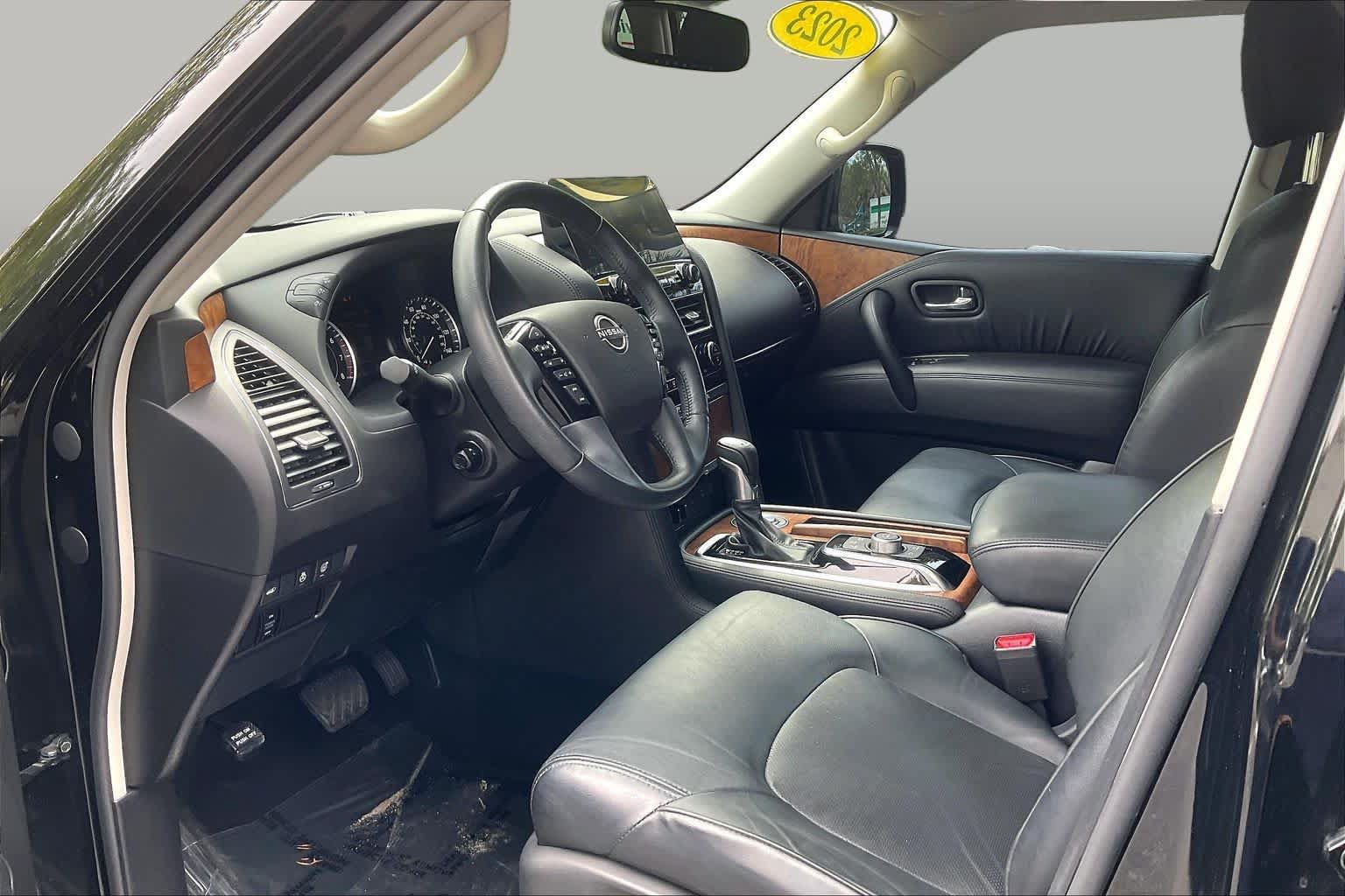 Used 2023 Nissan Armada SL w/ Captain's Chairs Package RWD image 15