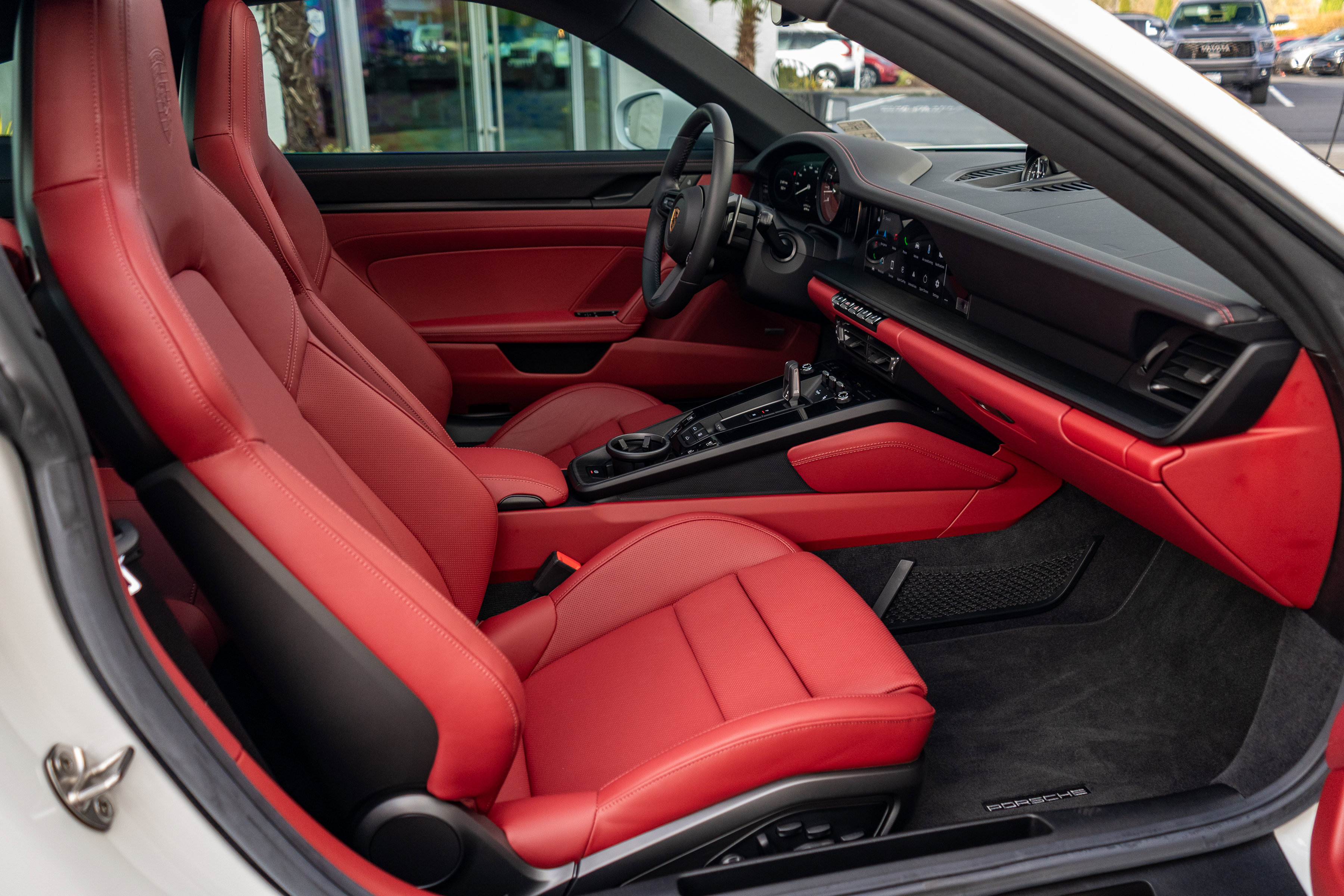 Used 2024 Porsche 911 Carrera 4 GTS image 33