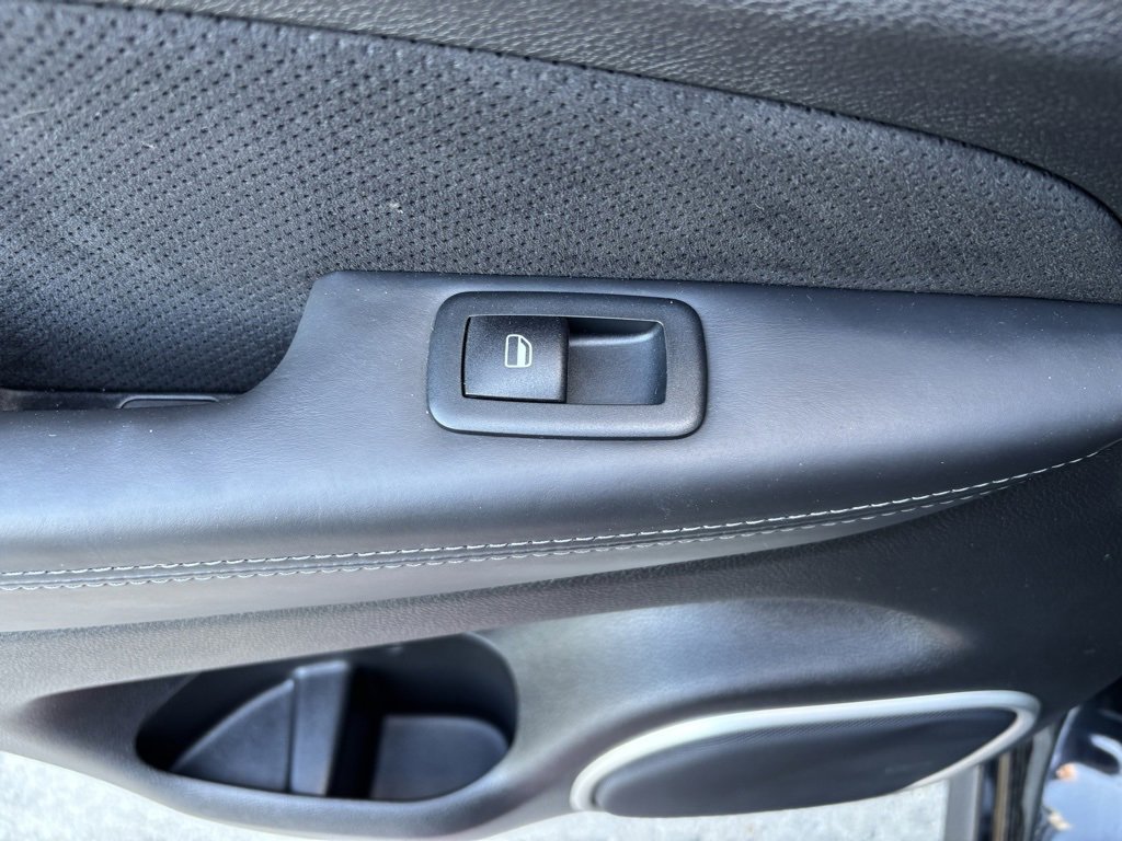 Used 2020 Jeep Grand Cherokee SRT image 24