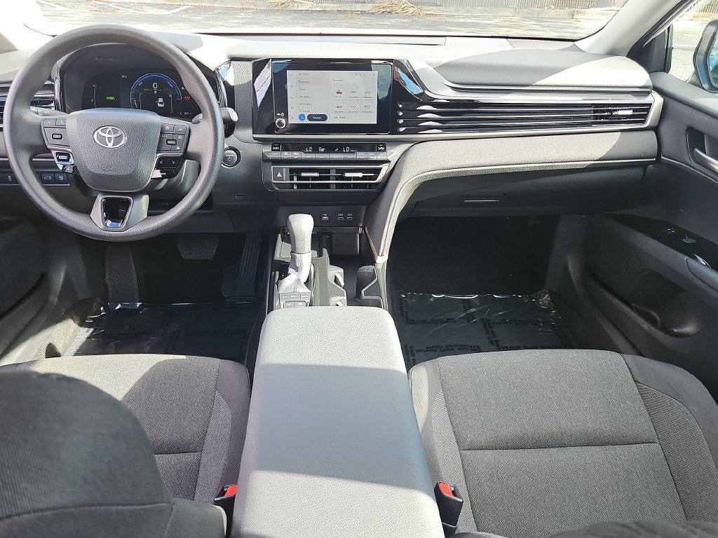 Used 2026 Toyota Camry LE FWD image 25