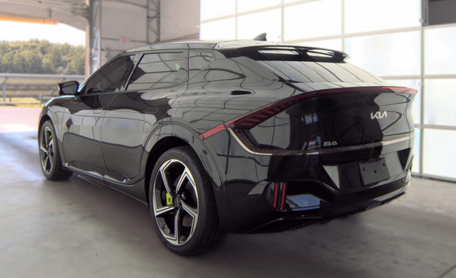 Used 2023 Kia EV6 GT AWD/4WD image 4
