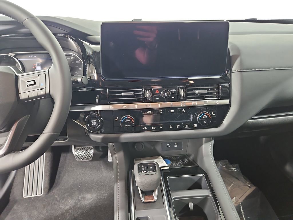 New 2026 Nissan Pathfinder SV AWD/4WD image 17