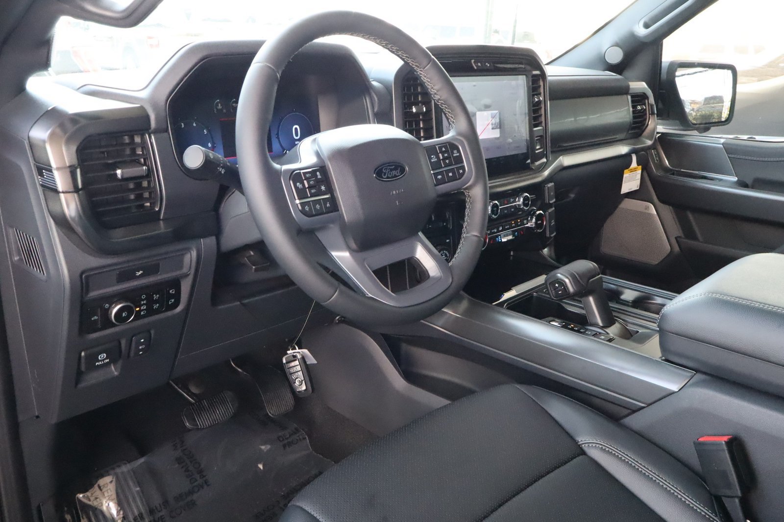 New 2026 Ford F150 Lariat w/ Equipment Group 501A Mid AWD/4WD image 18