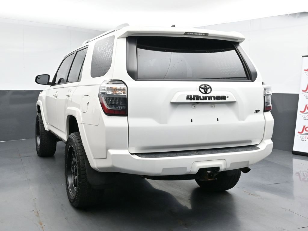 Used 2016 Toyota 4Runner SR5 image 6