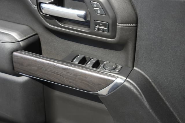 Used 2022 Chevrolet Silverado 2500 LTZ w/ LTZ Plus Package image 29