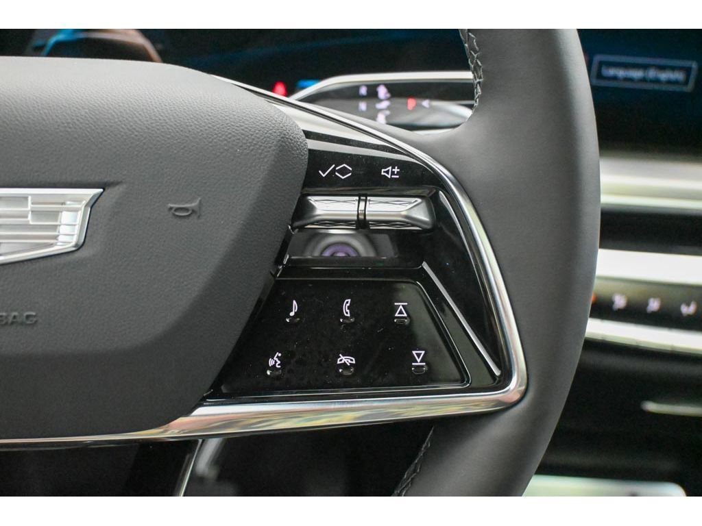 New 2025 Cadillac Lyriq Sport image 25