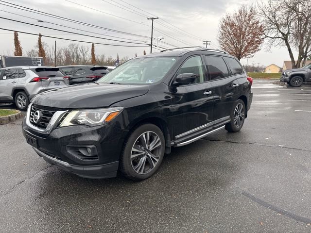 Used 2019 Nissan Pathfinder Platinum image 14
