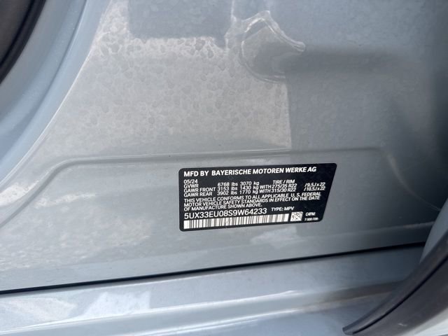 Certified 2025 BMW X5 M60i w/ Climate Comfort Package image 18