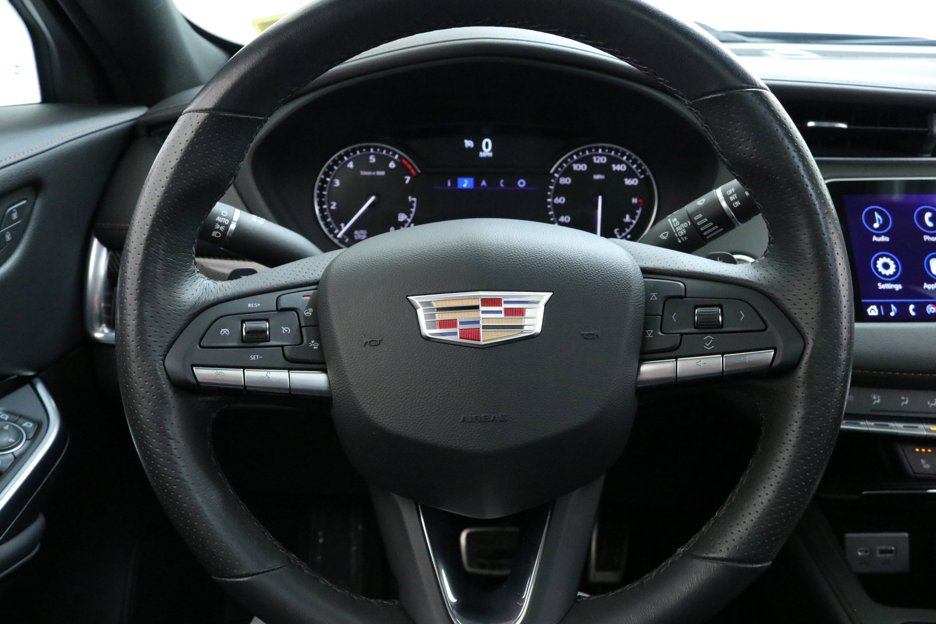 Used 2022 Cadillac XT4 Sport w/ Cold Weather Package image 13