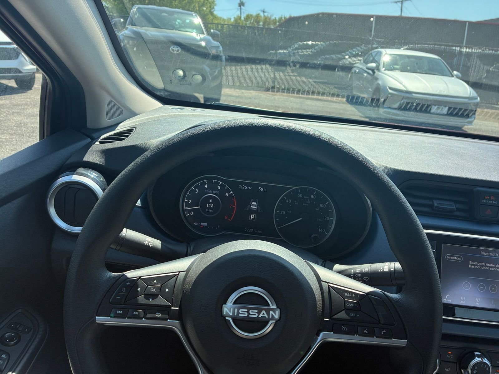 Used 2025 Nissan Versa SV FWD image 29