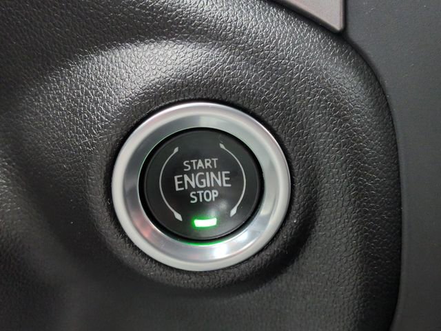 Used 2022 Chevrolet Silverado 1500 Custom image 18