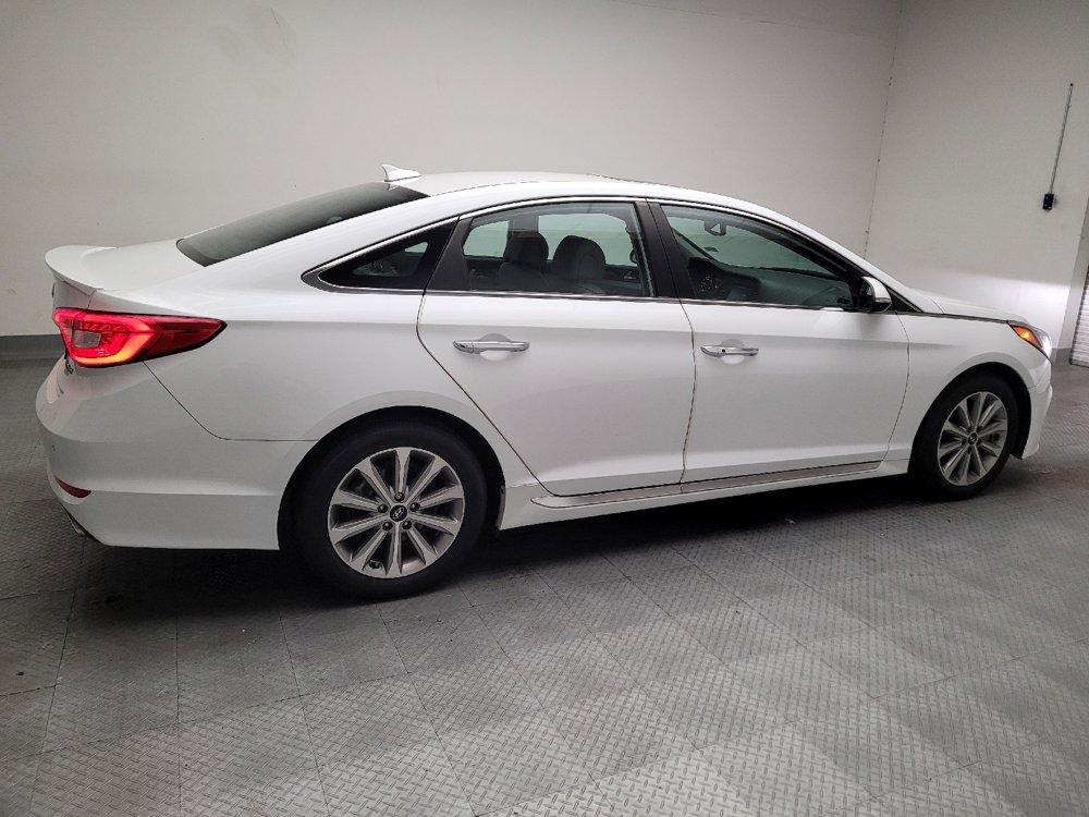 Used 2017 Hyundai Sonata Limited w/ Ultimate Package 04 FWD image 10