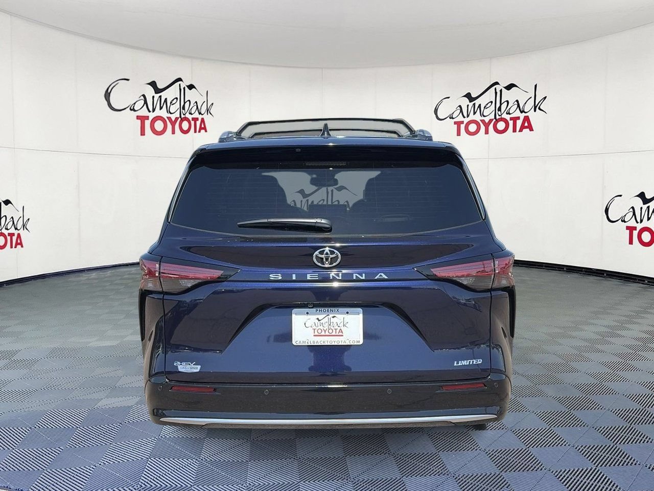 New 2026 Toyota Sienna Limited FWD image 6