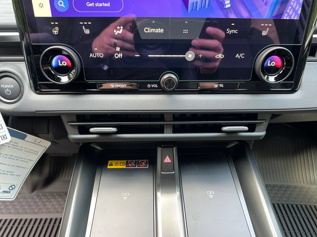 New 2026 Toyota C-HR AWD/4WD image 18