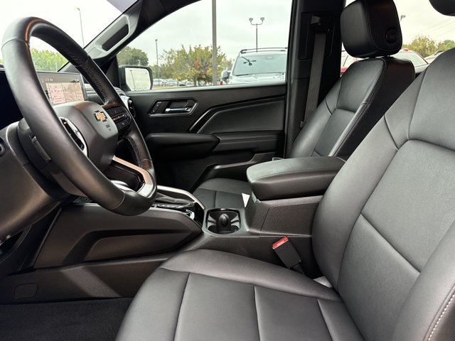 Used 2024 Chevrolet Colorado LT w/ LT Convenience Package III RWD image 5
