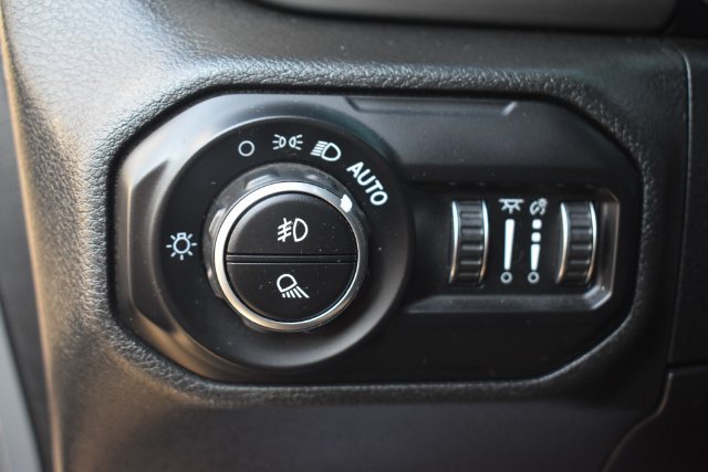 Used 2021 Jeep Gladiator Sport AWD/4WD image 20