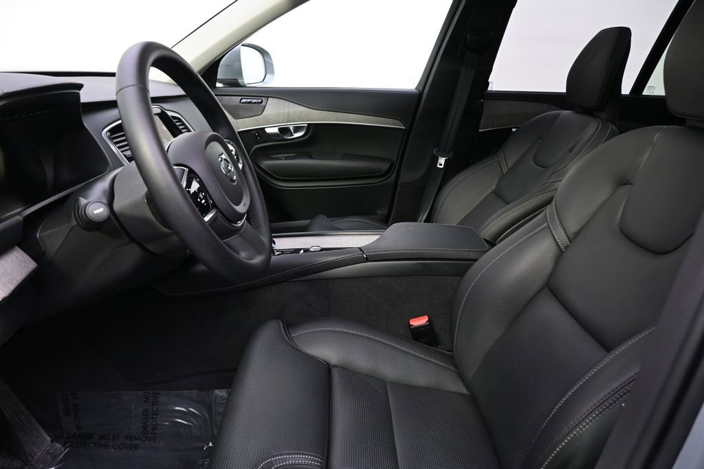 Used 2024 Volvo XC90 B6 Ultimate w/ Protection Package Premier AWD/4WD image 13