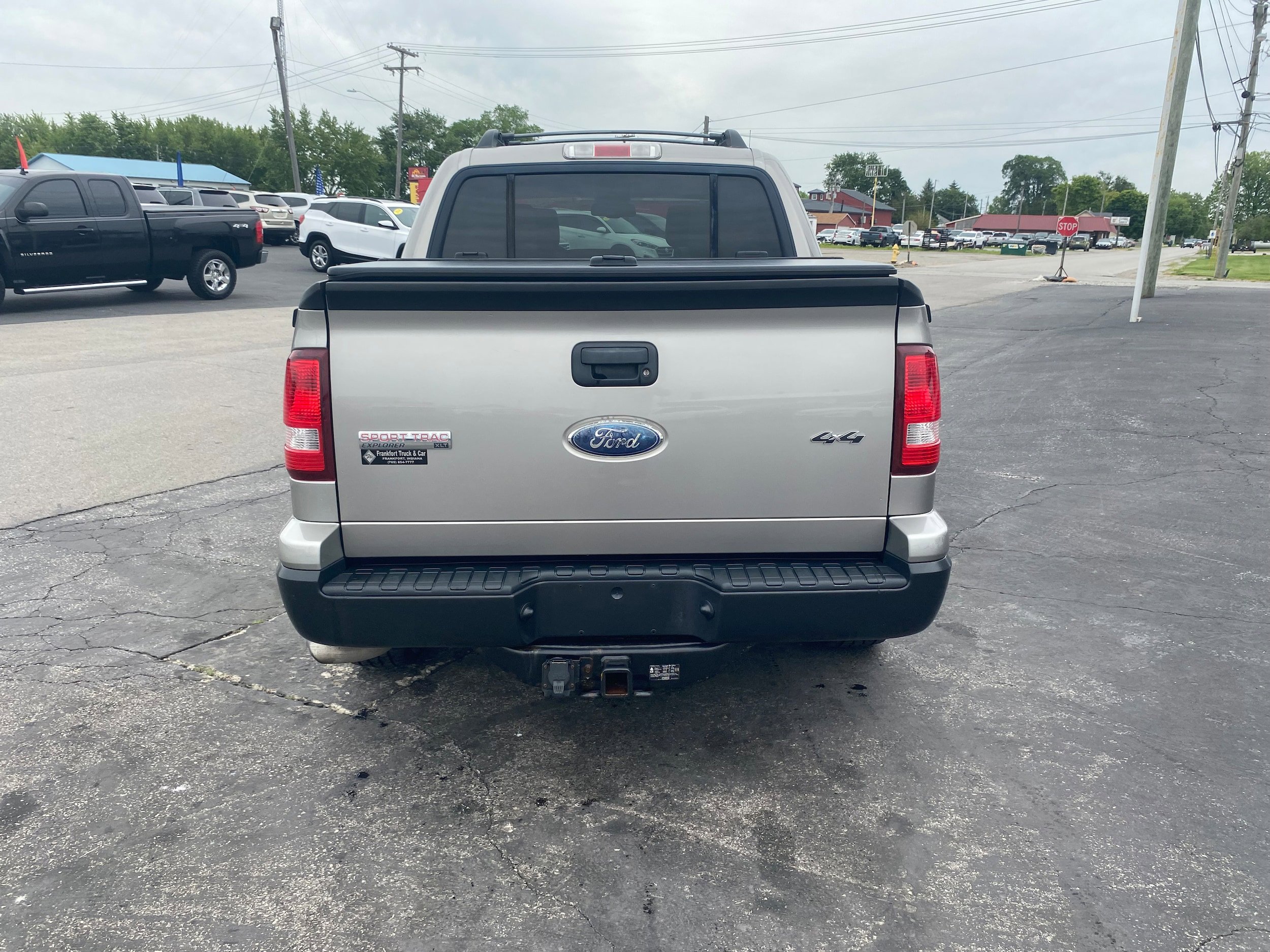 Used 2008 Ford Explorer Sport Trac XLT AWD/4WD image 6