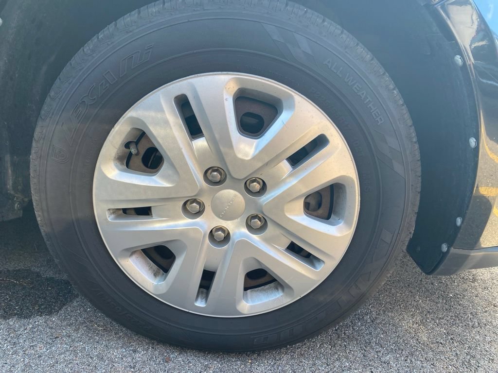 Used 2019 Dodge Journey SE FWD image 5