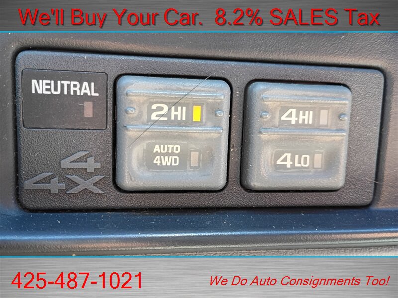Used 1999 GMC Suburban 2500 AWD/4WD image 15