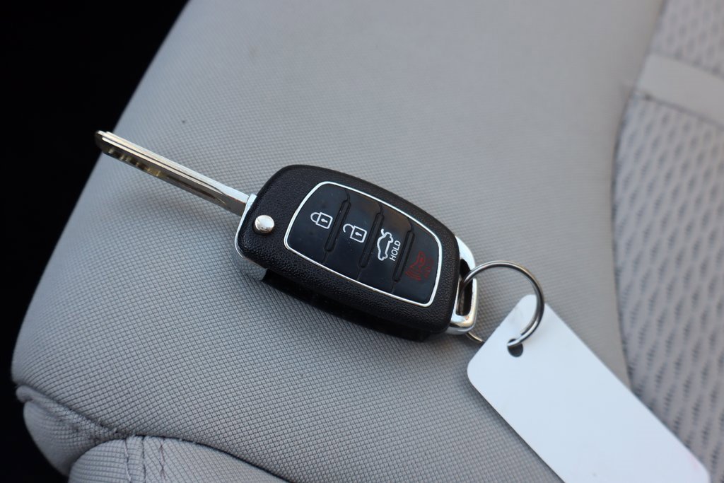 Used 2016 Hyundai Sonata SE image 33