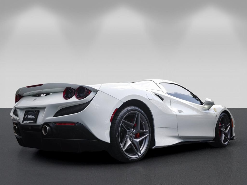 Used 2021 Ferrari F8 Tributo RWD image 10