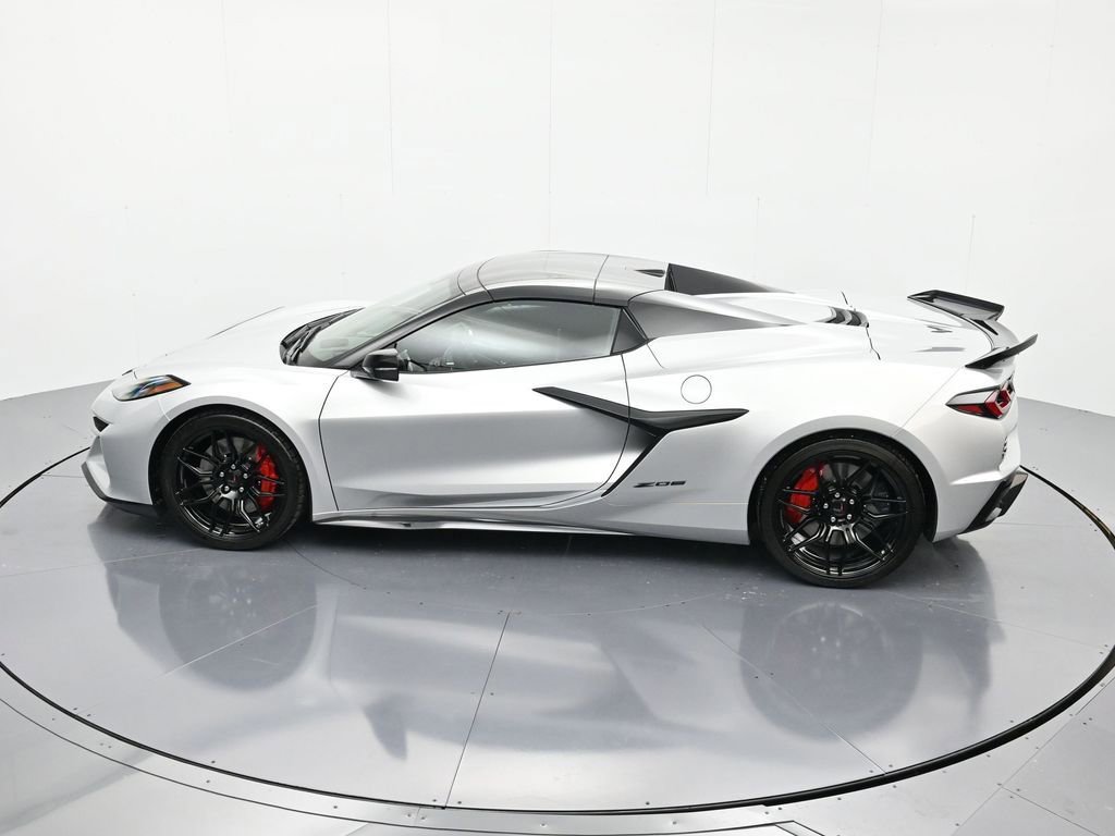 New 2026 Chevrolet Corvette Z06 w/ Battery Protection Package image 35