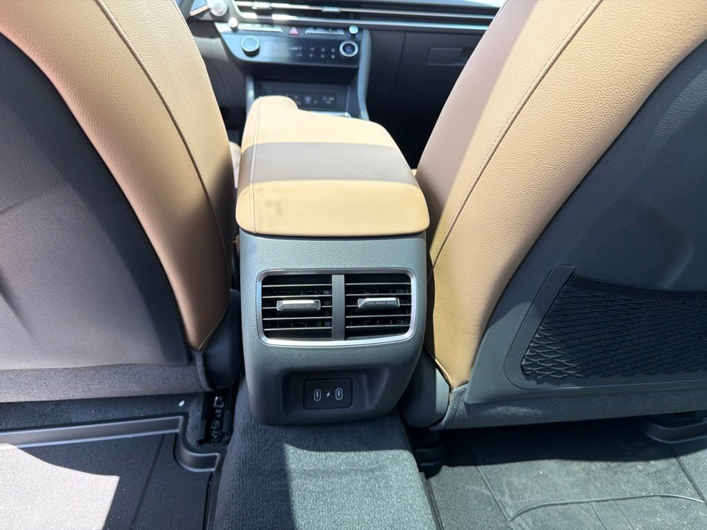 New 2026 Hyundai Sonata Limited FWD image 17
