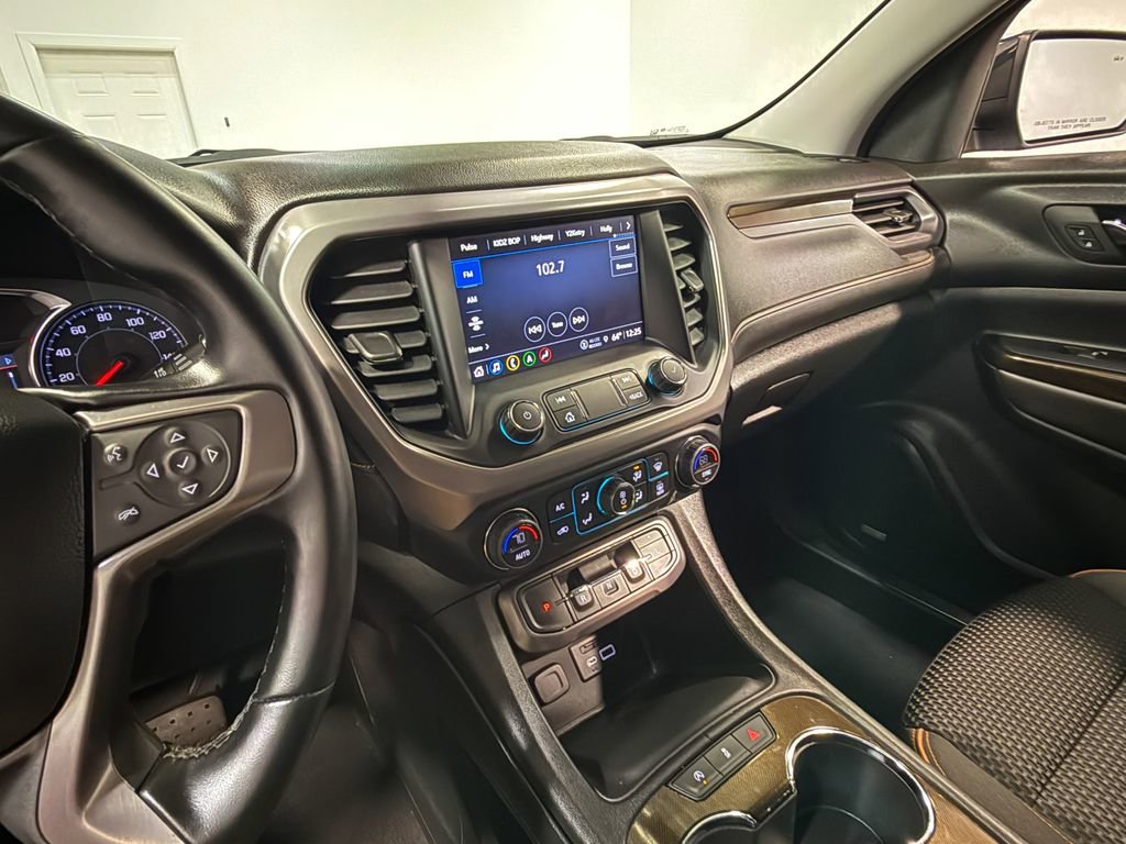 Used 2023 GMC Acadia AT4 image 80
