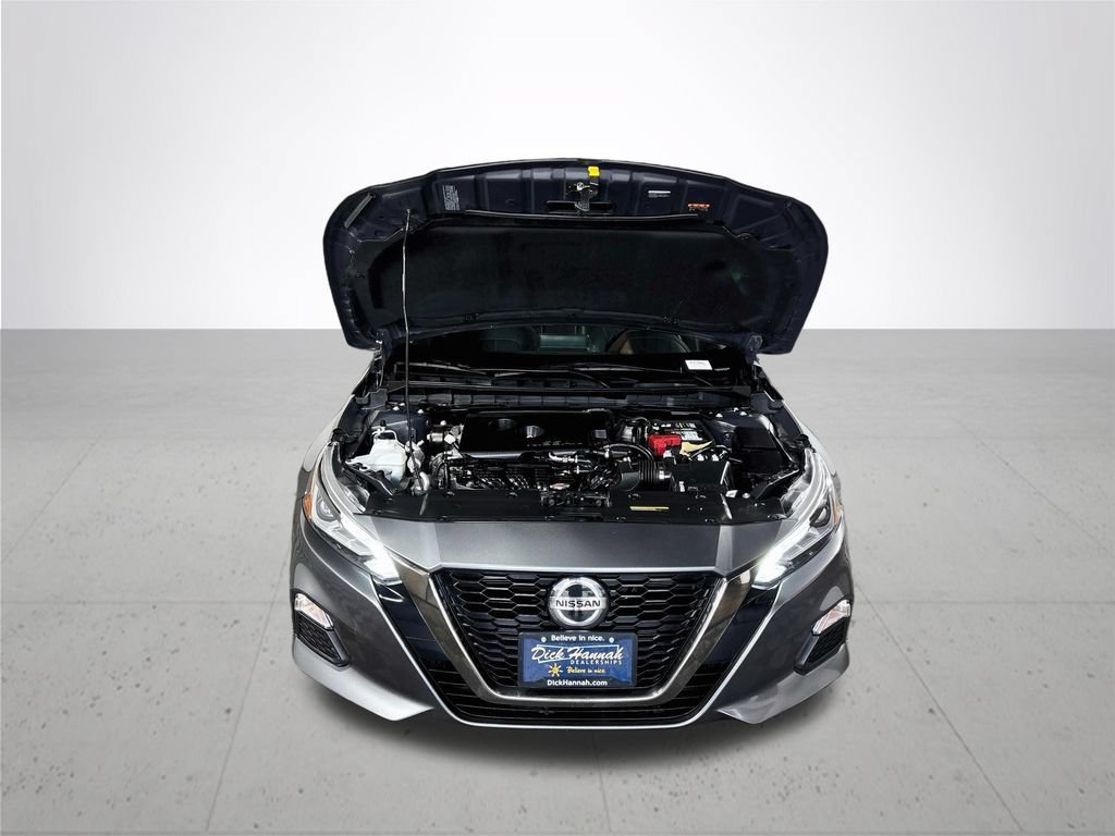 Used 2020 Nissan Altima 2.5 SR FWD image 21