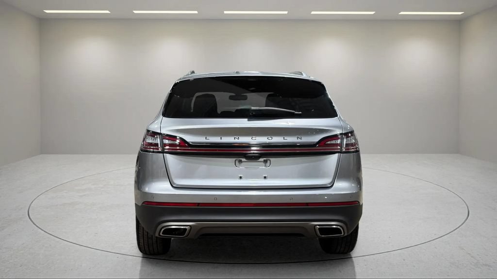 Certified 2023 Lincoln Nautilus Reserve w/ Cargo Utility Package AWD/4WD image 4