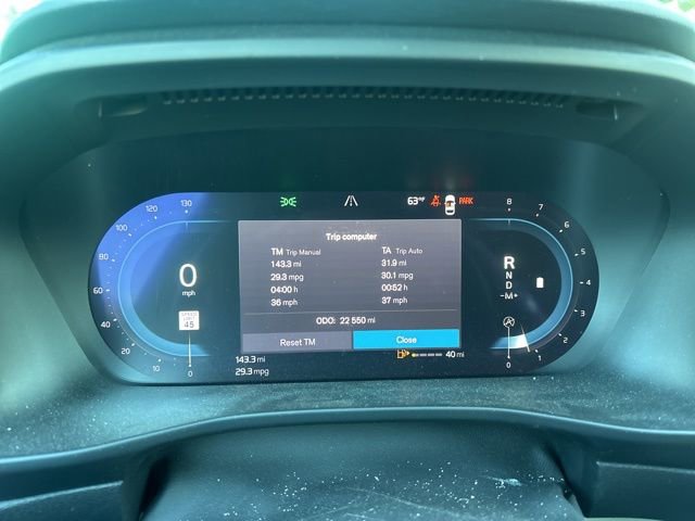 Used 2024 Volvo XC40 B5 Ultimate w/ Protection Package Premier image 3