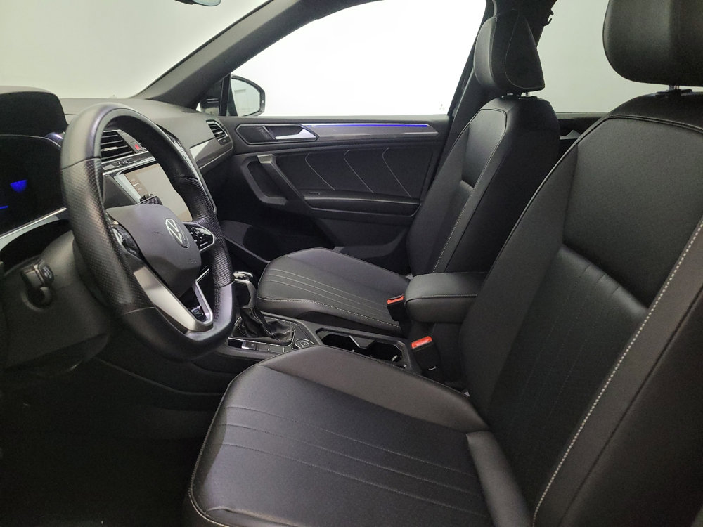 Used 2022 Volkswagen Tiguan SE R-Line AWD/4WD image 17