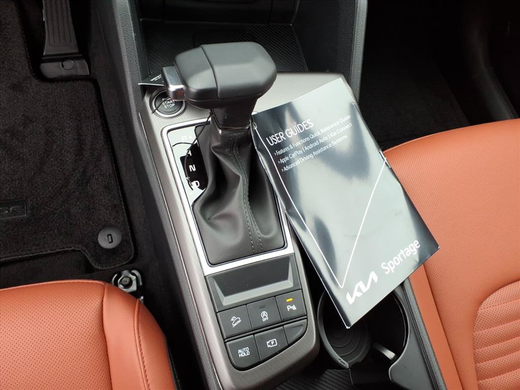 New 2026 Kia Sportage SX FWD image 24