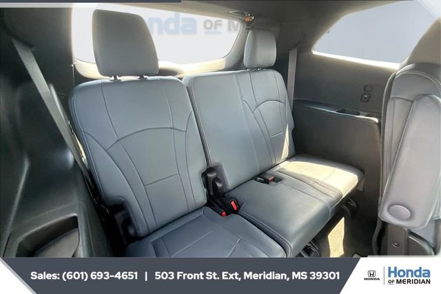 Used 2024 Buick Enclave Premium image 21