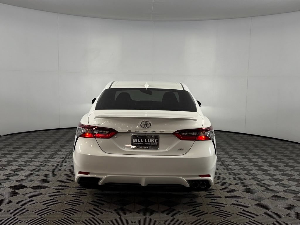 Used 2023 Toyota Camry SE w/ Convenience Package FWD image 8