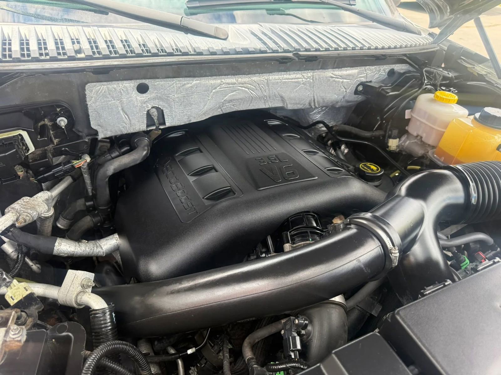 Used 2017 Ford Expedition Limited w/ Equipment Group 301A AWD/4WD image 61