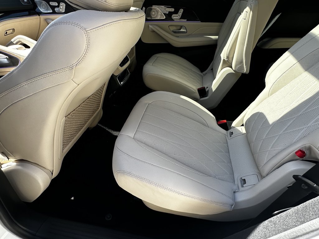 Certified 2025 Mercedes-Benz GLS 63 AMG 4MATIC image 25