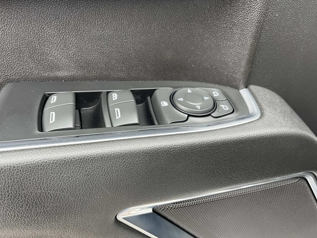 Used 2024 Chevrolet Silverado 1500 RST AWD/4WD image 27