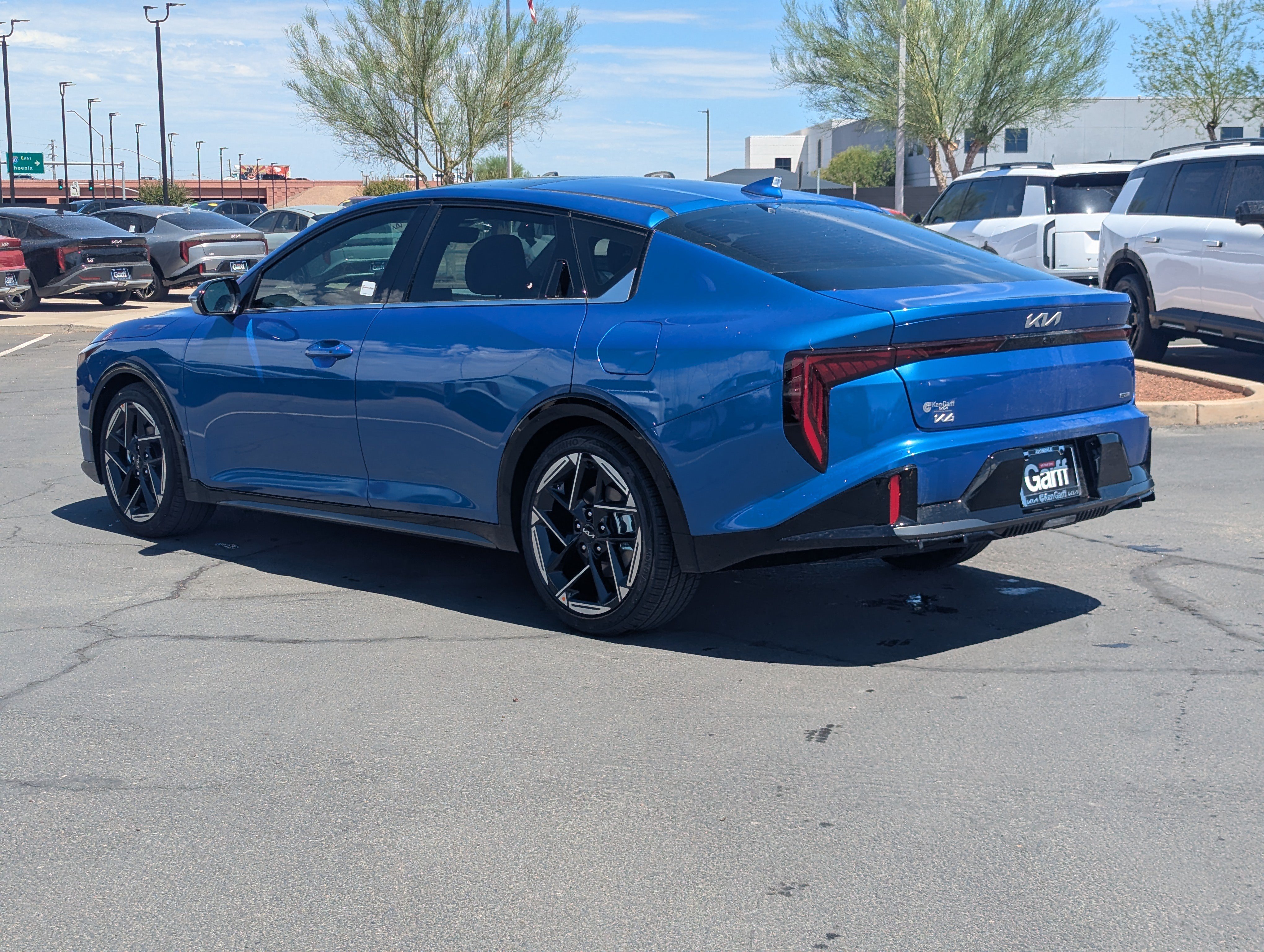 New 2026 Kia K4 GT-Line w/ GT-Line Sunroof Package FWD image 3