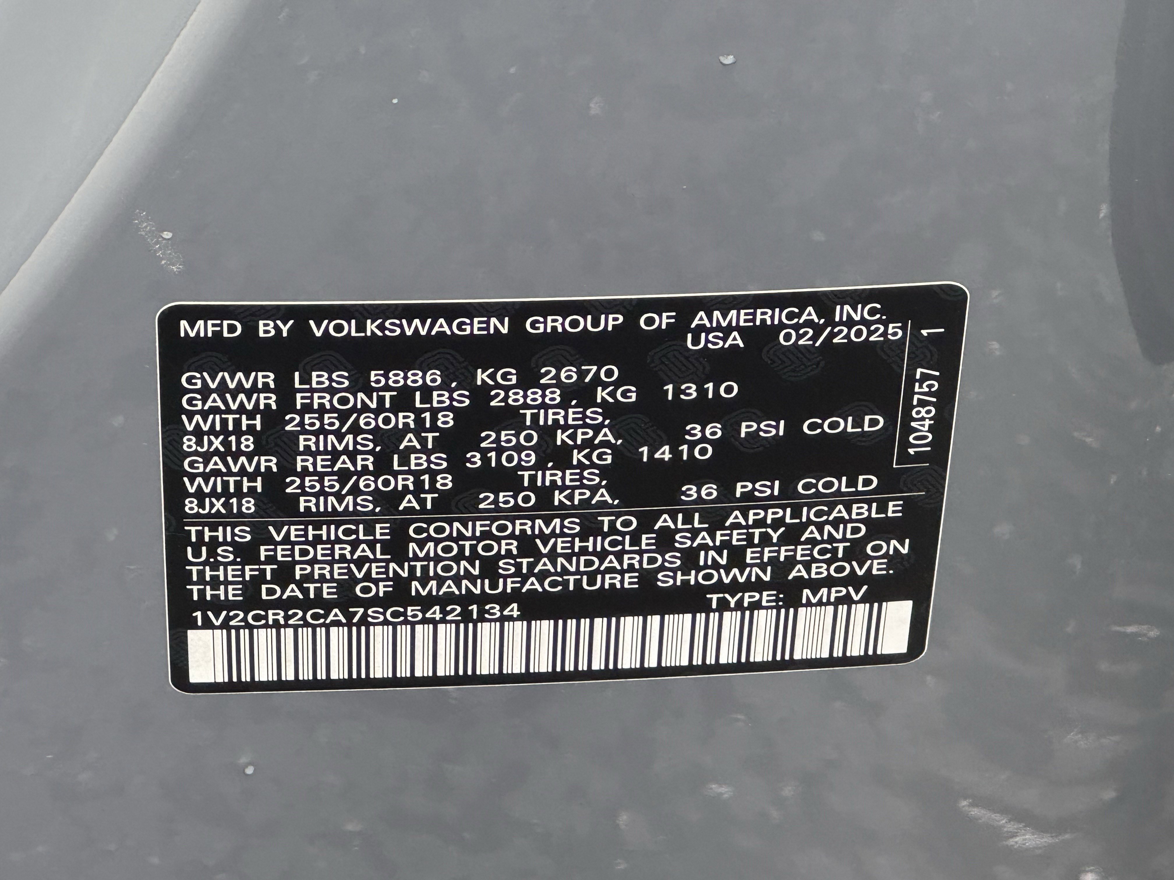 Used 2025 Volkswagen Atlas Peak Edition SE image 42