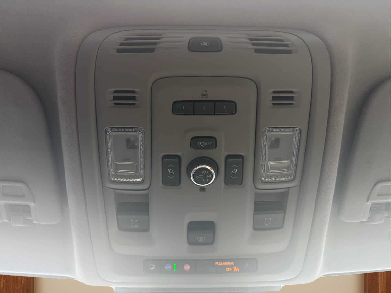 Certified 2023 Cadillac Escalade Sport Platinum w/ LPO, Floor Liner Package AWD/4WD image 21