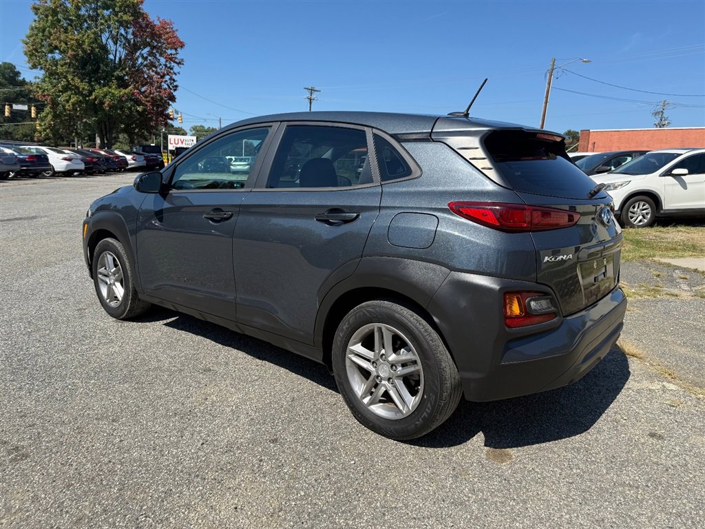 Used 2019 Hyundai Kona SE image 3