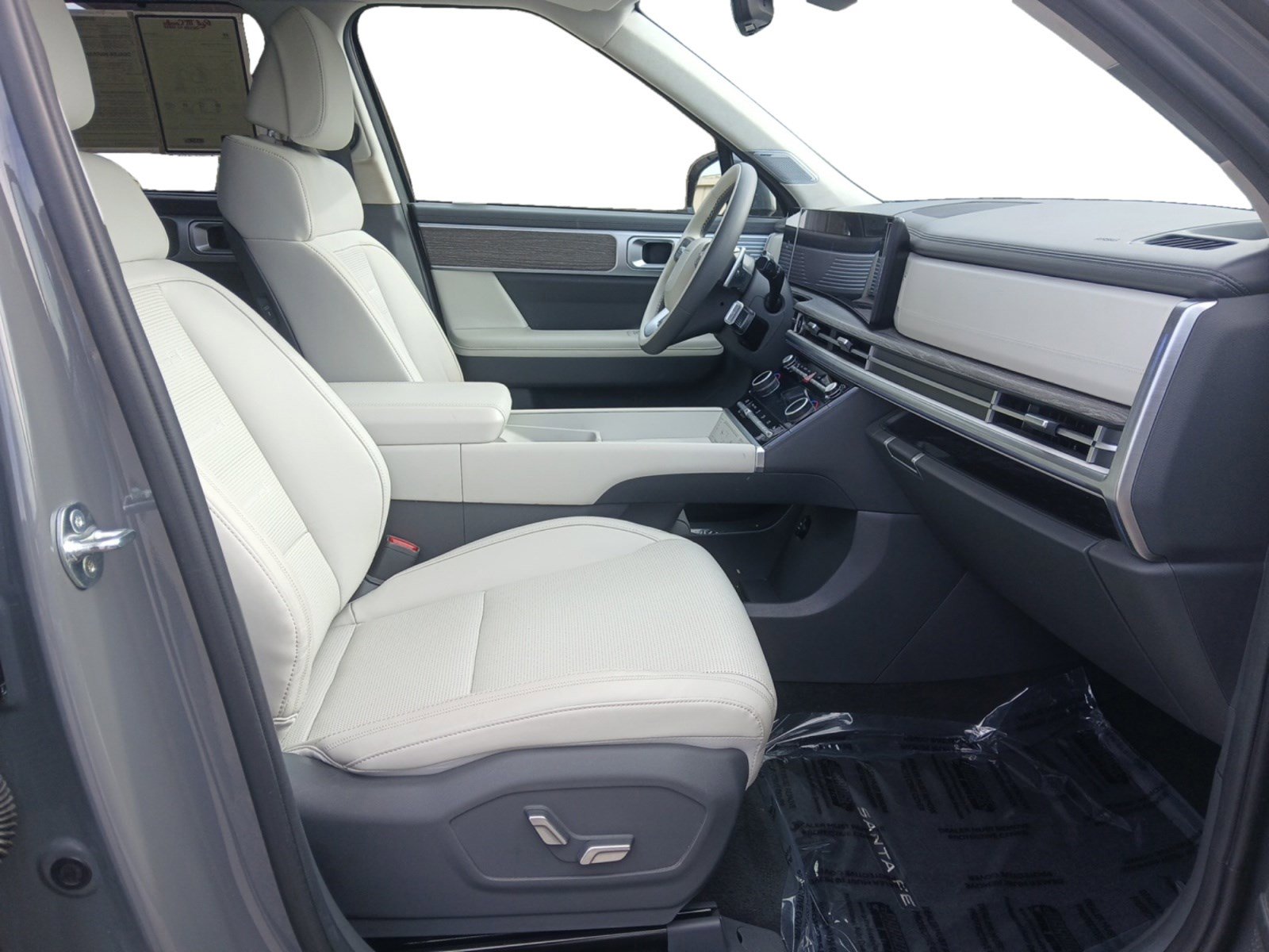Certified 2024 Hyundai Santa Fe Calligraphy image 15
