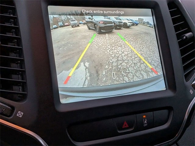 Certified 2022 Jeep Cherokee Latitude Lux image 23